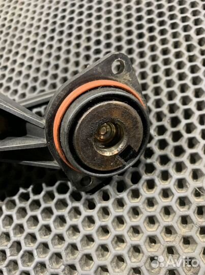 Клапан вакуумный Ауди A6 C5 2.4 Audi А6