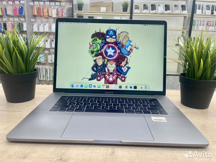 Ноутбук Apple MacBook Pro 15 2016