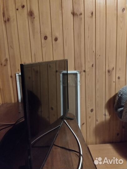 Телевизор ЖК 32 дюйма бу