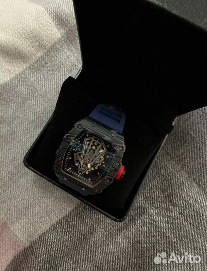 Наручные часы