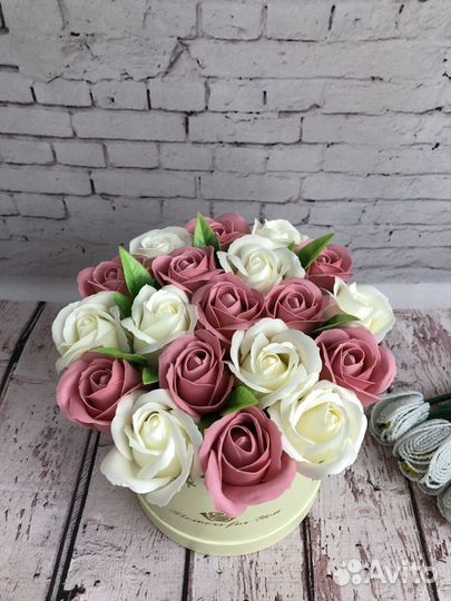 Розы к 8 марта мамочке