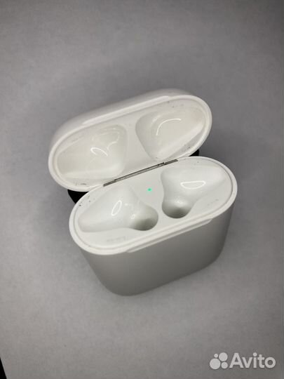 Apple AirPods 2