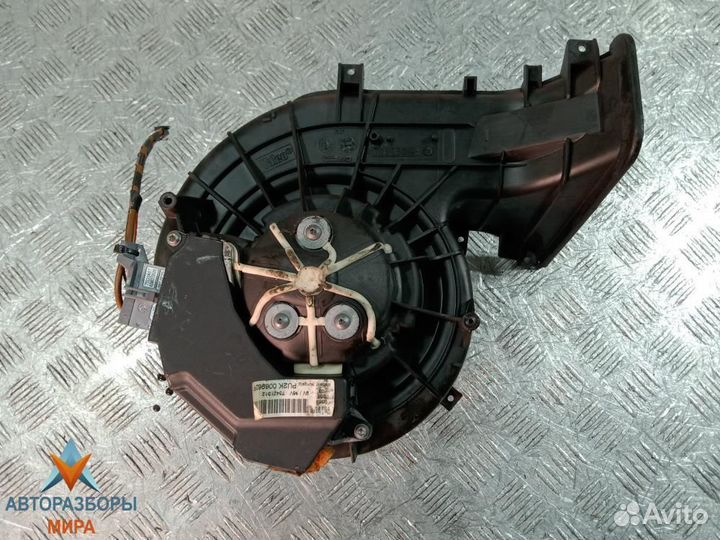 Моторчик печки Opel Vectra C рест. 2005 985852T