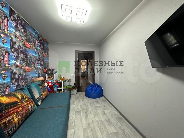 2-к. квартира, 49 м², 8/9 эт.