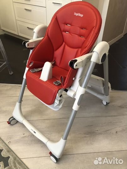 Стульчик для кормления peg perego