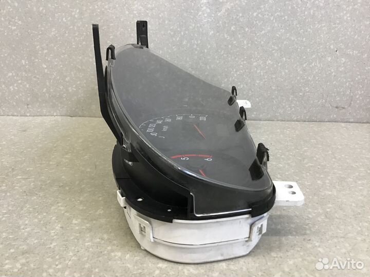 Панель приборов Hyundai Starex H1 Grand Starex 200