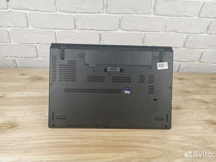 Thinkpad ноутбук Lenovo T560