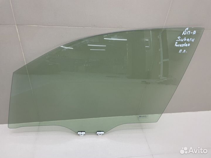 Стекло двери Subaru Forester 3