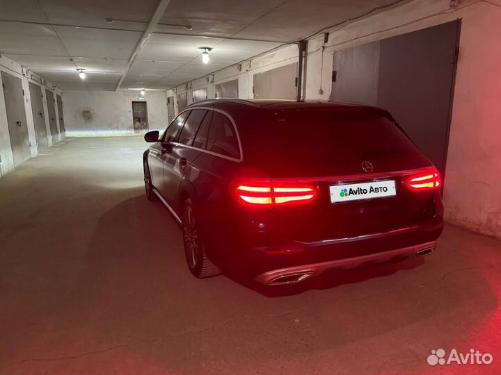 Mercedes-Benz E-класс 2.0 AT, 2017, 140 000 км