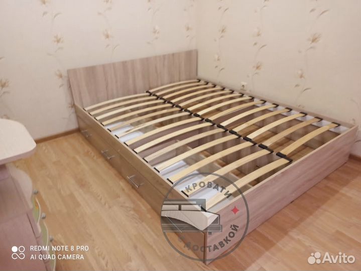 Кровать двуспальная