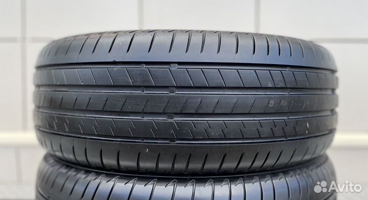 Bridgestone Alenza 001 245/50 R19