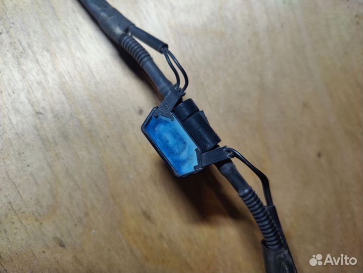 Форсунка омывателя лобового стекла Bmw 5 F10