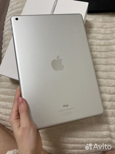 iPad 10.2 7 поколение 32 гб silver