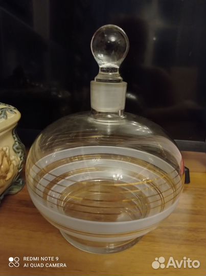 Конфетница, шкатулка, графин