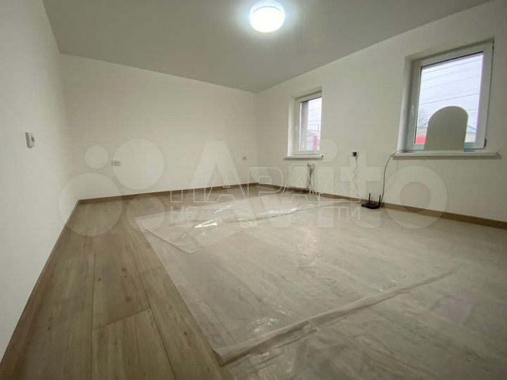 Дом 59,9 м² на участке 7,9 сот.