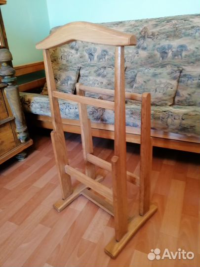 Вешалка напольная