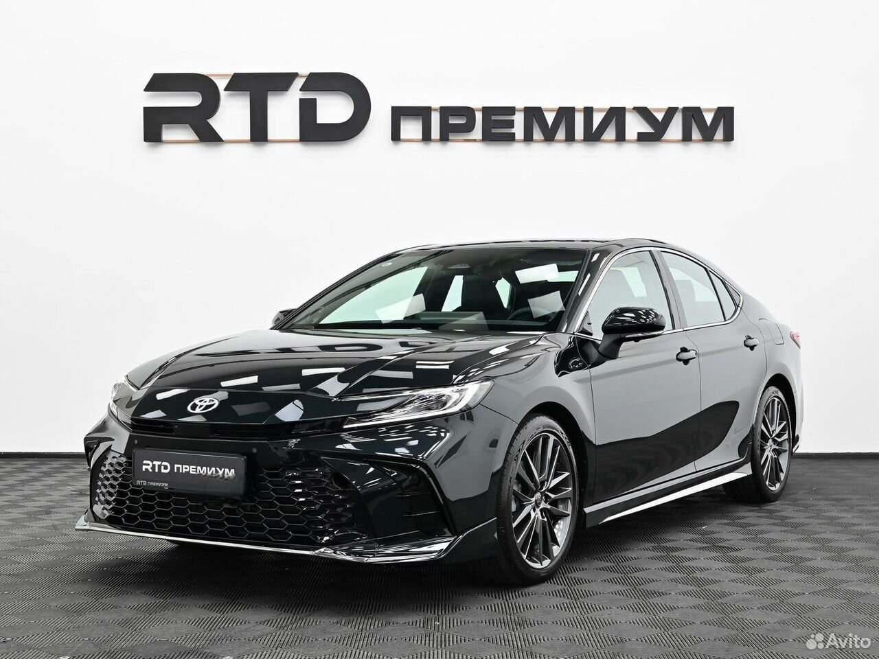 Toyota Camry 2.0 CVT, 2026, 20 км