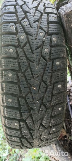 R13 Nokian Tyres Nordman 7 175/70, PCD 4x98 DIA 98