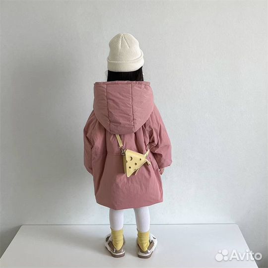 Куртка для девочки новая