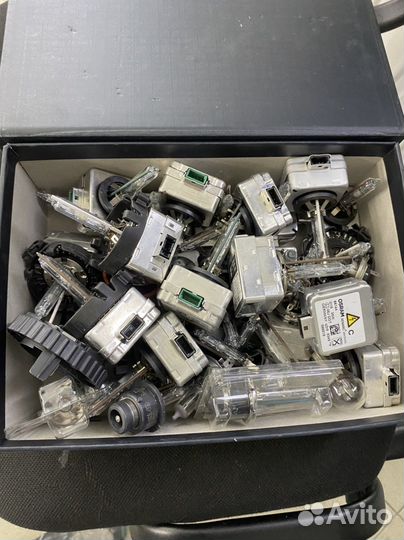 Огромный выбор б/у лам d1s d3s