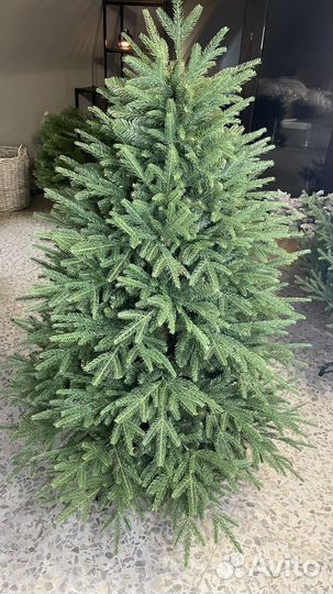 Ель искуственная 