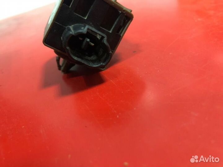 Зуммер центрального замка Toyota Rav4