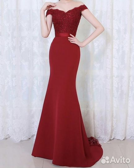 Вечернее платье