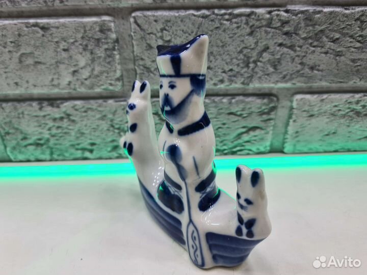 П.8054 Дед мазай и зайцы Гжель