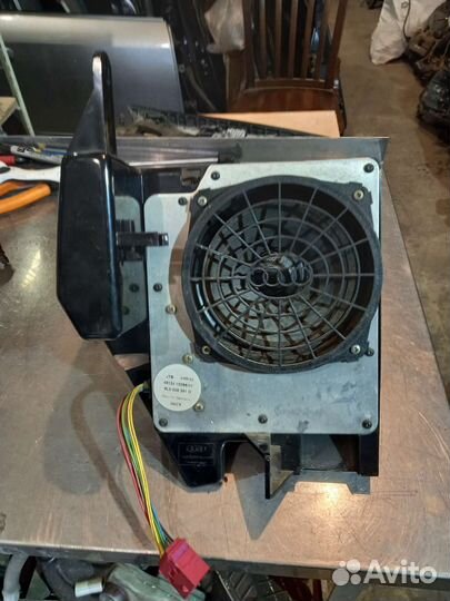 Сабвуфер Audi a3 8l