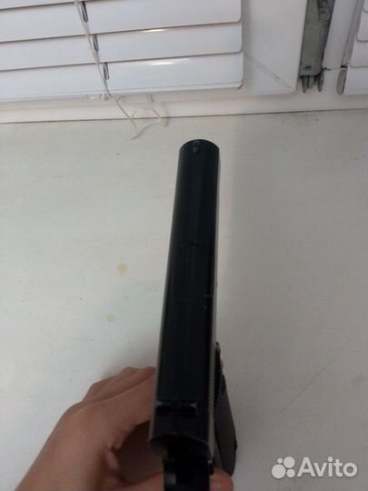 Железный пистолет