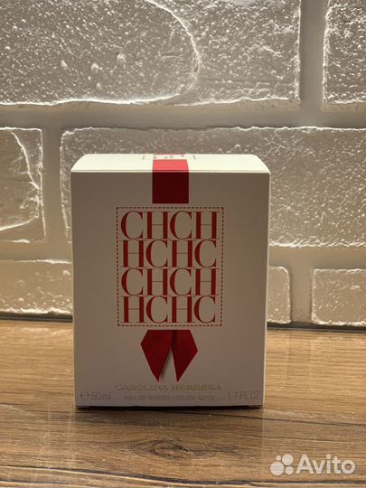 Духи carolina herrera
