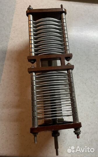 Конденсатор переменной ёмкости