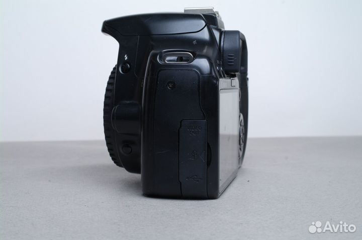 Фотоаппарат Canon 450d body