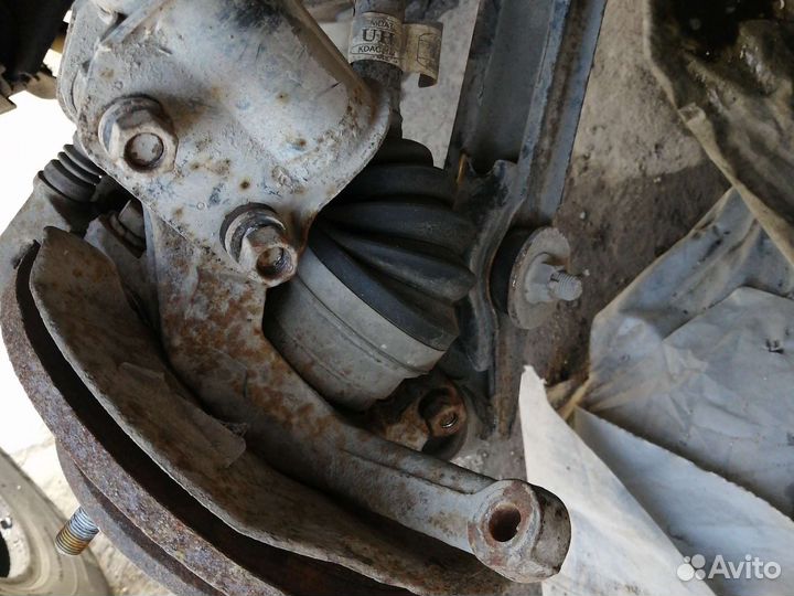 Поворотный кулак для Матиза