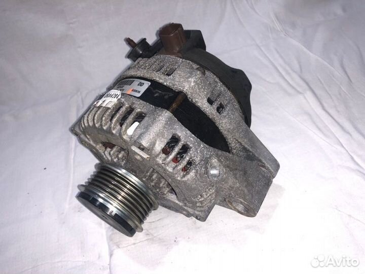 Генератор Toyota Avensis T25 Corolla Verso Corolla