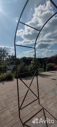 Арка садовая