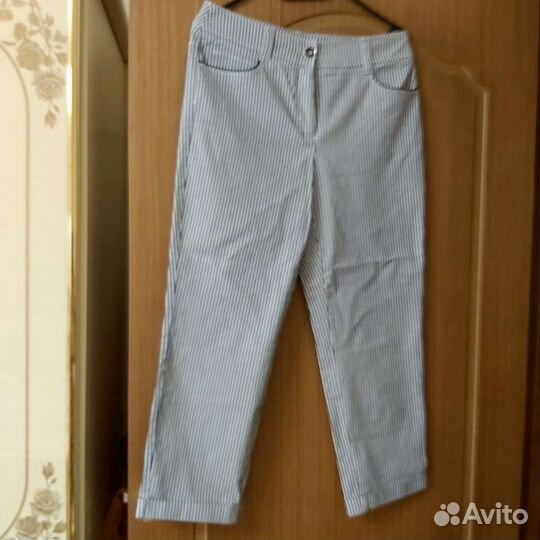 Капри в полоску