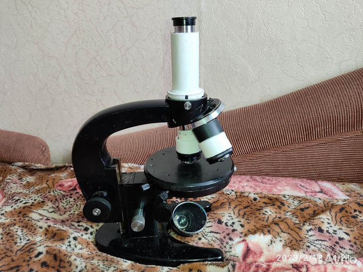 Микроскоп, объективы и окуляры