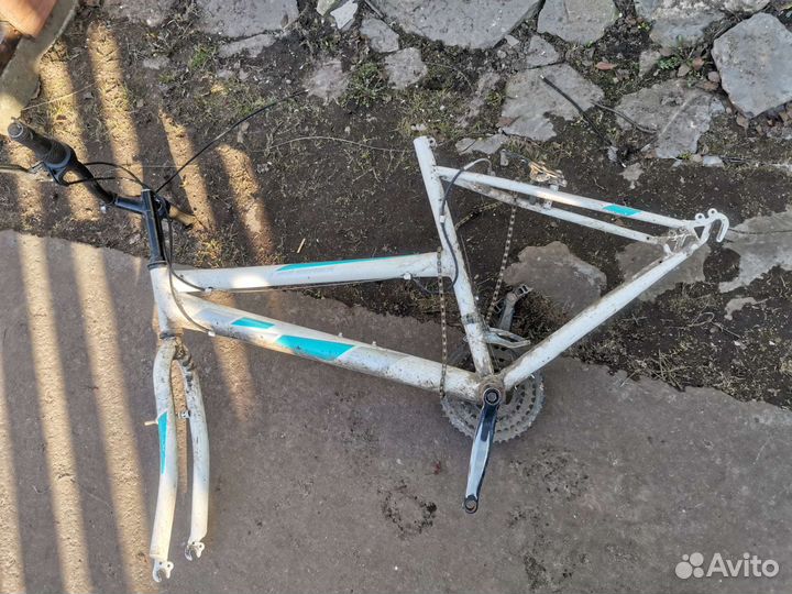 Рама с вилкой для велосипеда