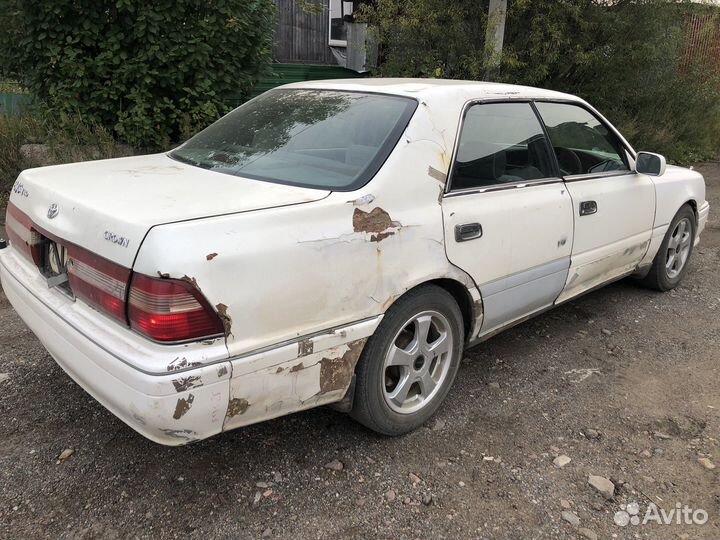 Toyota Crown 3.0 AT, 1997, 150 000 км