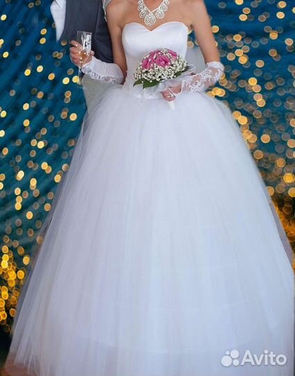 Свадебное платье