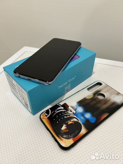 HONOR 10 Lite, 3/64 ГБ