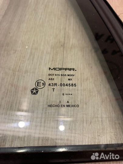 Стекло заднее левое Dodge Caliber 2007