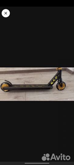 Трюковой самокат