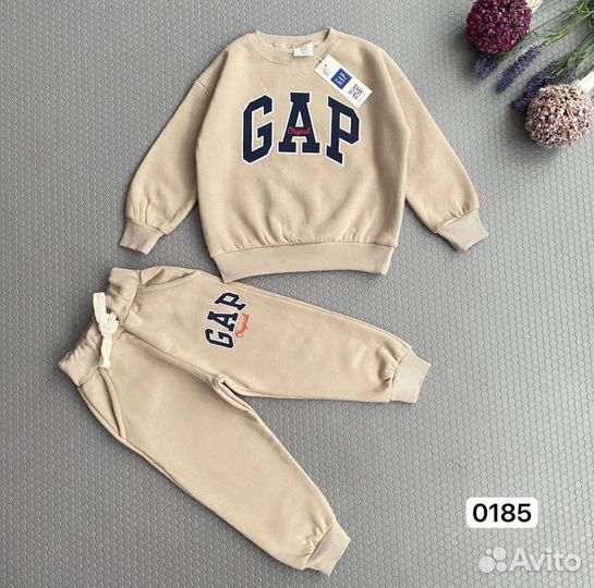 Костюм детский GAP 104,116