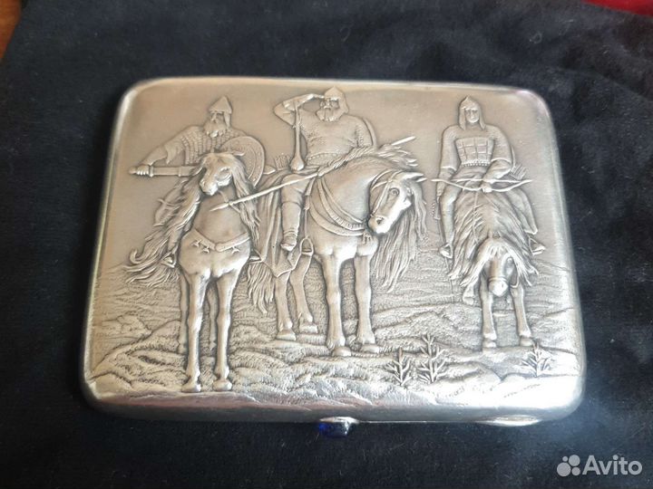 Портсигар серебро