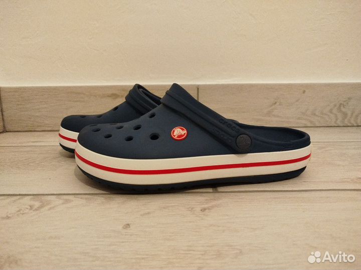 Crocs сабо M6/W8