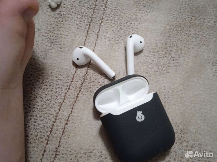 Беспроводные наушники