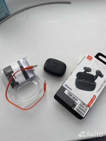 Наушники jbl