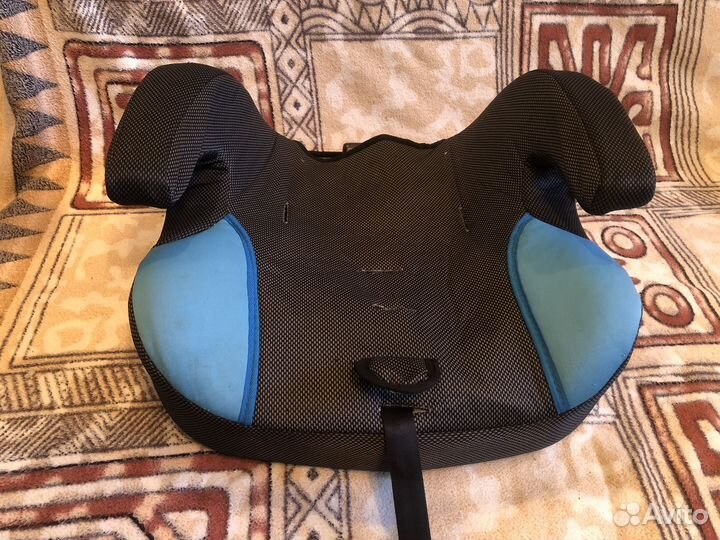 Бустер автомобильный детский